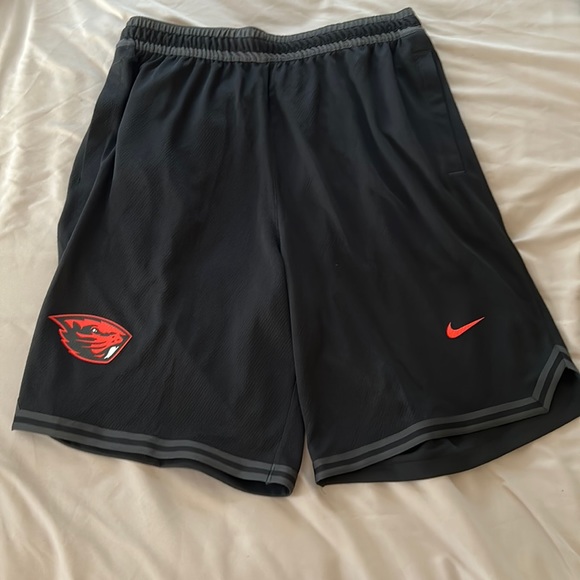 Oregon State Shorts Team Gear - Picture 1 of 1